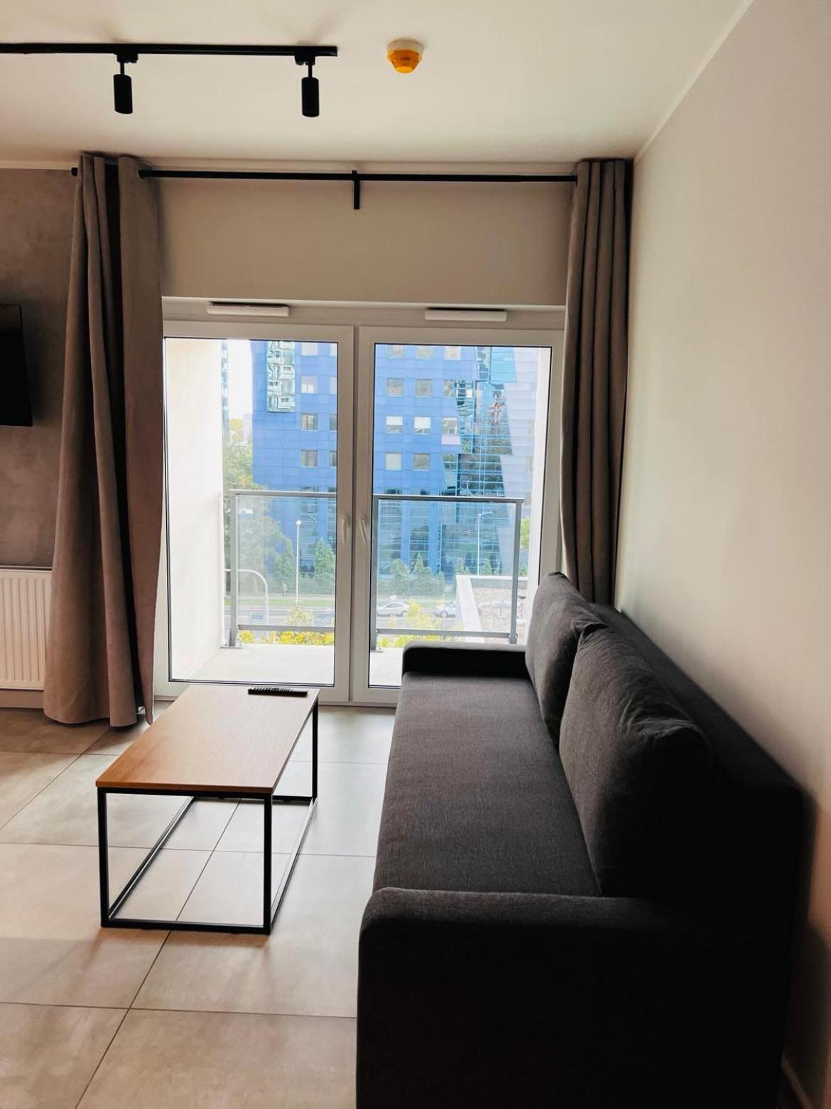 Property Apart - Legnicka Business Center Wrocław Zewnętrze zdjęcie