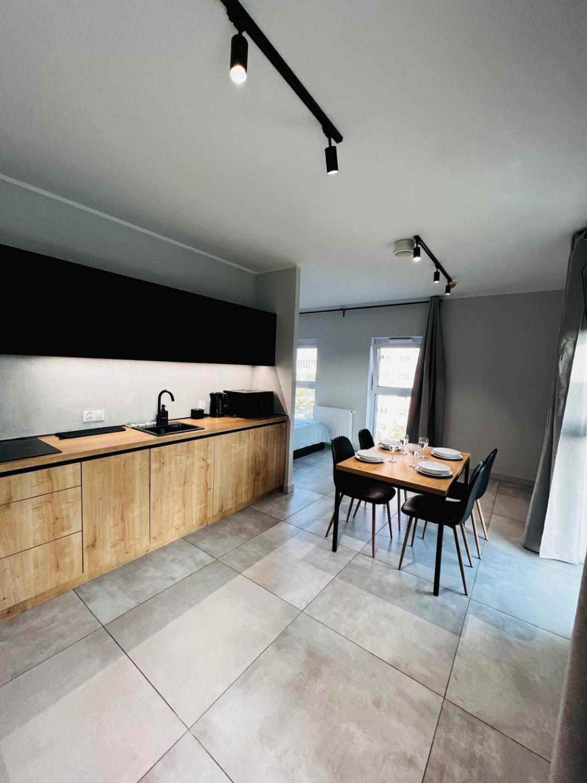 Property Apart - Legnicka Business Center Wrocław Zewnętrze zdjęcie